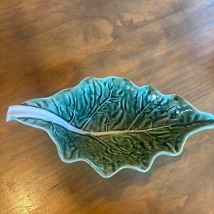 Bordallo Pinheiro Green  Cabbage Leaf Gravy Boat  made in Portugal Majolica